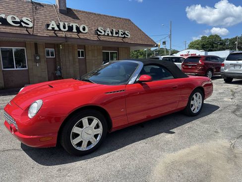 Used 2004 Ford Thunderbird RWD image 23