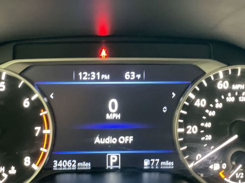 Used 2022 Nissan Altima 2.5 SV image 15