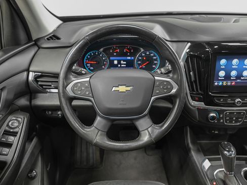 Used 2020 Chevrolet Traverse LT w/ LT Premium Package image 17