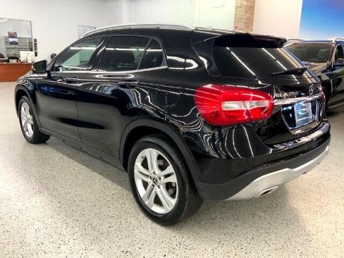 Used 2019 Mercedes-Benz GLA 250 GLA 250 4MATIC SUV image 8