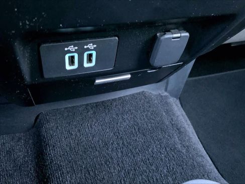 Used 2018 Ford F150 XLT w/ Equipment Group 302A Luxury image 27