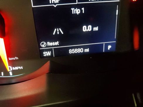 Used 2017 Chevrolet Trax LT w/ LT Convenience Package image 17