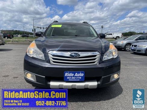 Used 2012 Subaru Outback 2.5i Limited AWD/4WD image 2