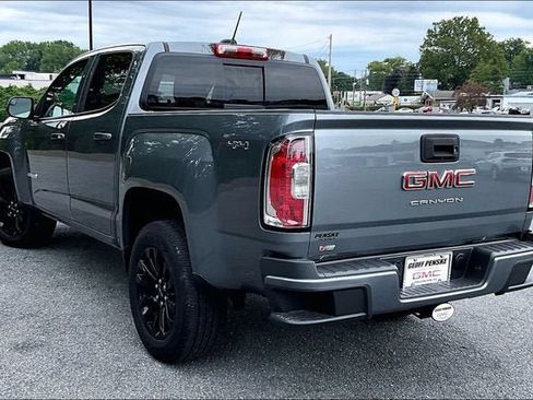 Used 2022 GMC Canyon Elevation w/ Elevation Premium Package AWD/4WD image 4