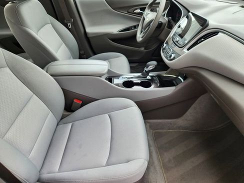 Used 2024 Chevrolet Malibu LT FWD image 10