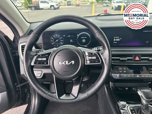 Used 2024 Kia Seltos S AWD/4WD image 13