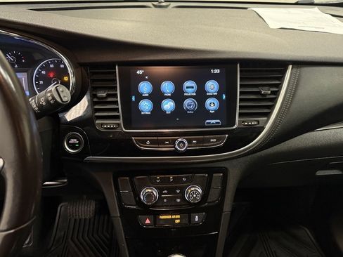 Used 2020 Buick Encore Preferred w/ Safety Package image 29