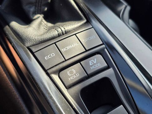 Certified 2025 Toyota Camry LE FWD image 33