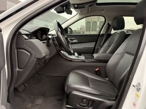 Used 2024 Land Rover Range Rover Velar S image 46