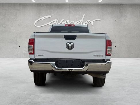 Used 2024 RAM 3500 Big Horn AWD/4WD image 15
