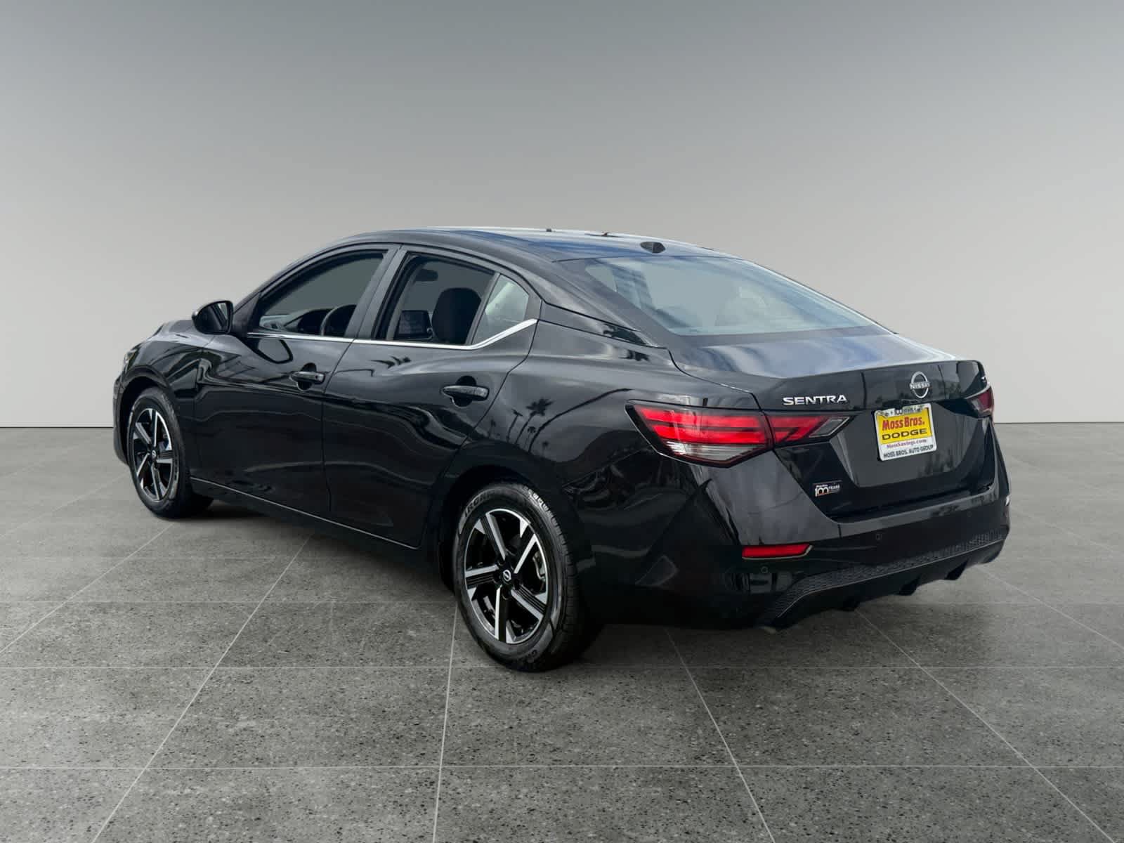 Used 2024 Nissan Sentra SV FWD image 3