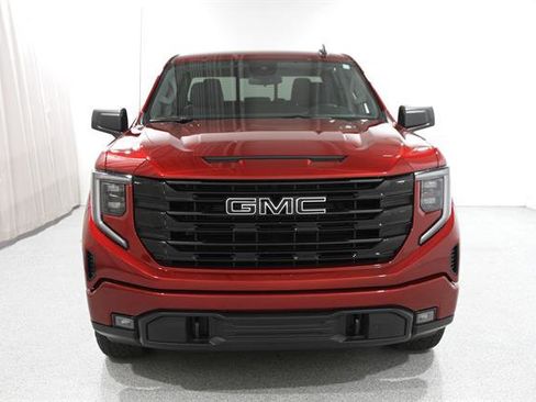 Used 2023 GMC Sierra 1500 Elevation w/ Preferred Package image 2
