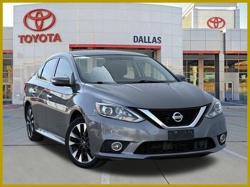 Used 2019 Nissan Sentra SR image 1
