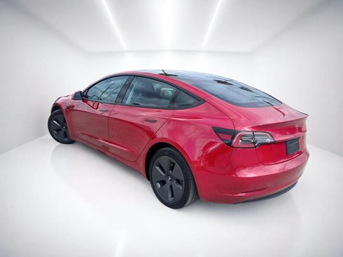 Used 2023 Tesla Model 3 Standard Range RWD image 4