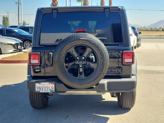 Used 2022 Jeep Wrangler Unlimited Sport AWD/4WD image 33