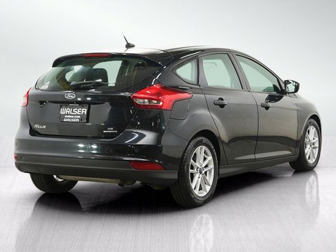 Used 2015 Ford Focus SE FWD image 5