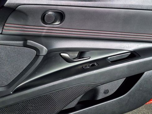 Used 2022 Hyundai Elantra N Line image 29