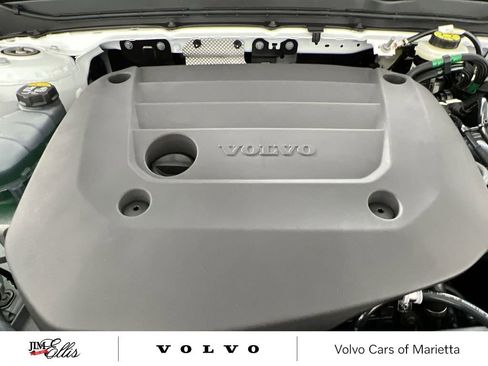 New 2026 Volvo XC40 B5 Plus w/ Climate Package image 16