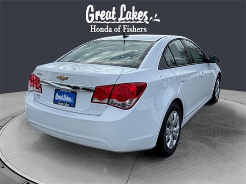Used 2014 Chevrolet Cruze LS image 5