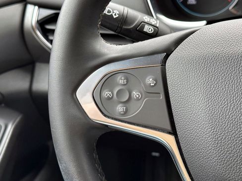 Certified 2023 Chevrolet Traverse LT image 19