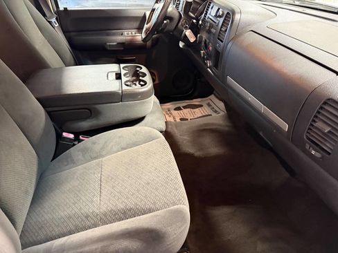 Used 2008 Chevrolet Silverado 1500 LT w/ All Star Edition AWD/4WD image 21