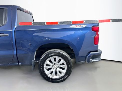 Used 2022 Chevrolet Silverado 1500 Custom AWD/4WD image 37