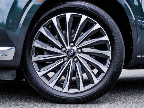 Used 2023 Hyundai Palisade Calligraphy FWD image 3