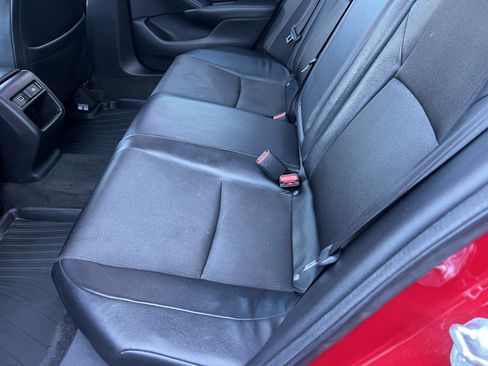 Used 2021 Honda Accord Sport image 35