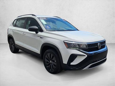 Certified 2023 Volkswagen Taos S FWD image 3