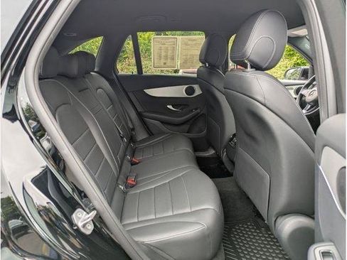 Used 2019 Mercedes-Benz GLC 300 4MATIC image 70