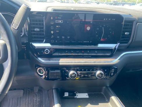 Used 2025 GMC Sierra 2500 SLT w/ Texas SLT Premium Package AWD/4WD image 22