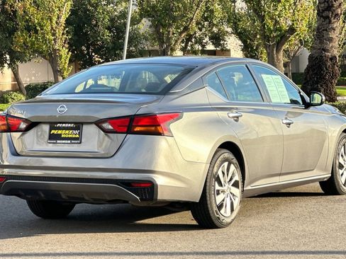 Used 2021 Nissan Altima 2.5 S image 4