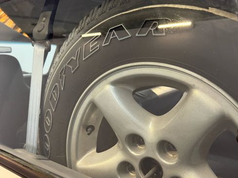 Used 2000 Jeep Cherokee SE image 31