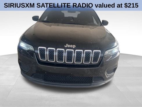 Used 2020 Jeep Cherokee Latitude image 4