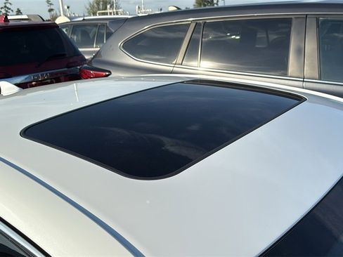 Used 2023 Lexus IS 350 F Sport image 10