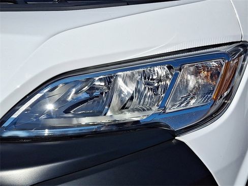 Used 2024 RAM ProMaster 2500 w/ Safety Group image 9