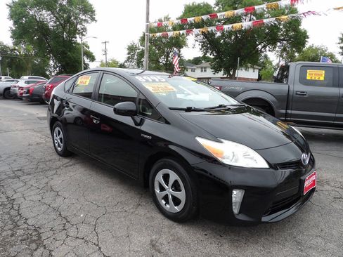 Used 2013 Toyota Prius Two image 3