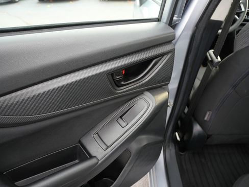 Used 2019 Subaru Impreza 2.0i image 27