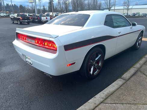 Used 2014 Dodge Challenger R/T w/ R/T Redline Group image 11