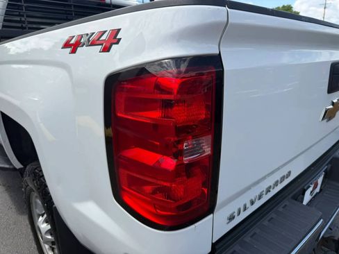 Used 2019 Chevrolet Silverado 2500 W/T AWD/4WD image 67