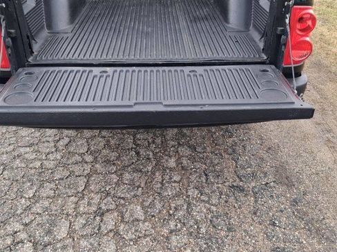 Used 2011 Dodge Dakota Big Horn image 5