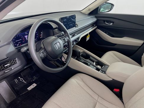 New 2026 Honda Accord SE image 9