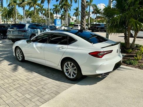 Used 2023 Acura TLX image 4