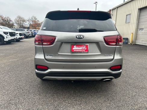 Used 2019 Kia Sorento EX w/ EX Touring Package image 5