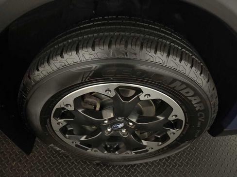 Certified 2021 Subaru Crosstrek 2.0i image 12