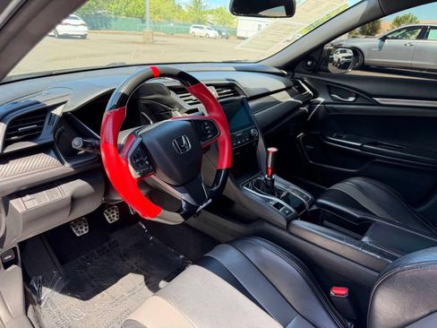 Used 2018 Honda Civic Si image 15
