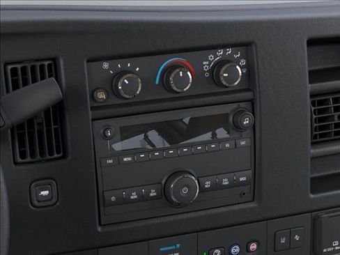 New 2025 GMC Savana 3500 Extended w/ Driver Convenience Package image 20