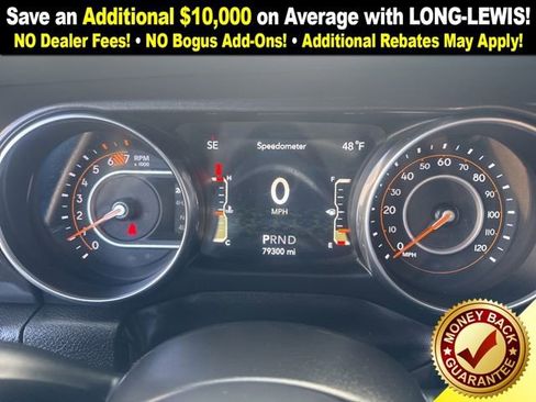 Used 2022 Jeep Wrangler Unlimited Sahara image 14