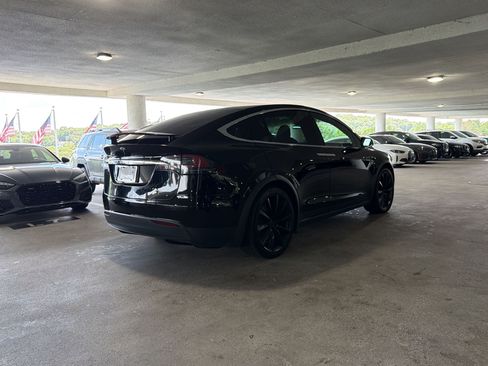Used 2021 Tesla Model X Performance AWD/4WD image 7