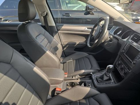 Used 2017 Volkswagen Golf Alltrack S AWD/4WD image 11